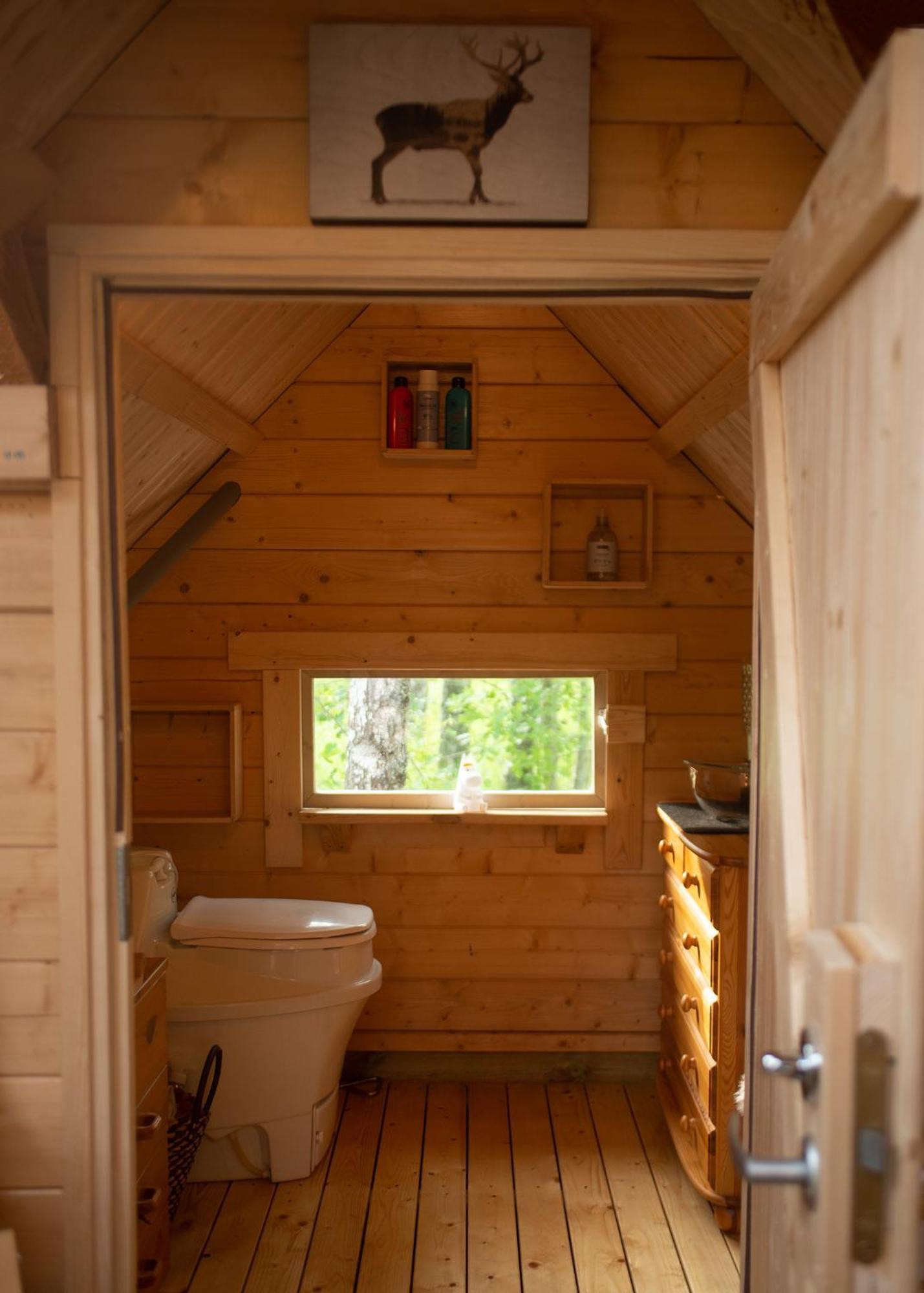 Troll House Eco-Cottage, Nuuksio For Nature Lovers, Petfriendly Espoo Ngoại thất bức ảnh